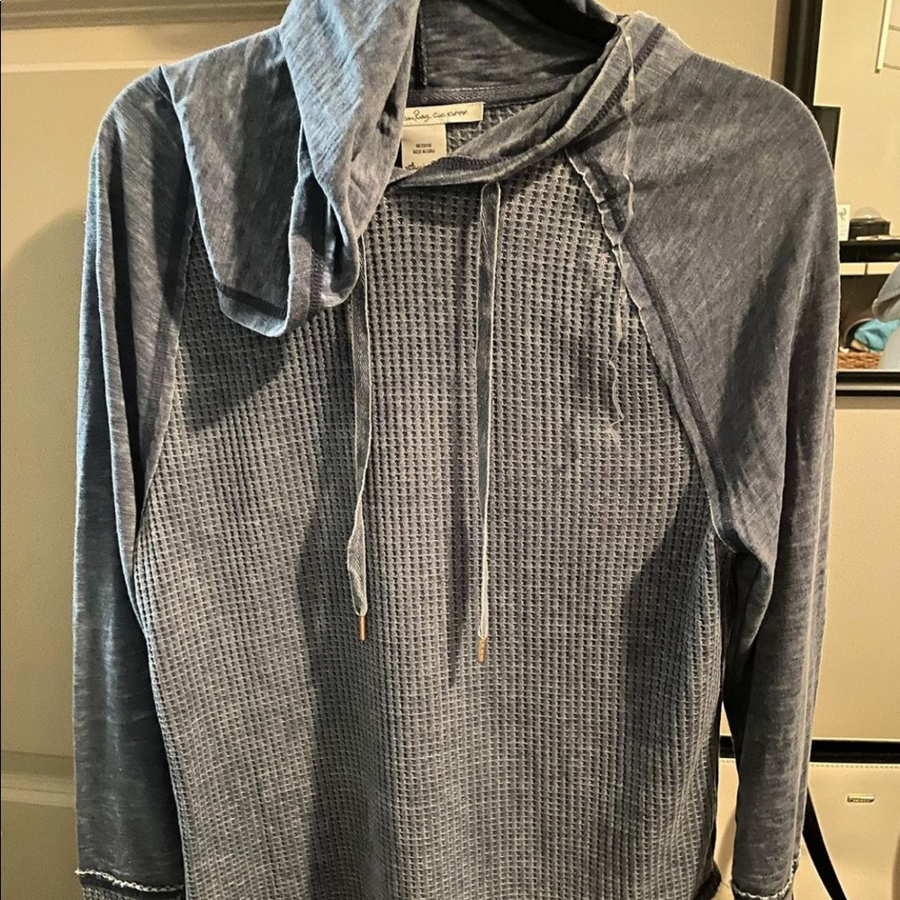 Distressed pullover
